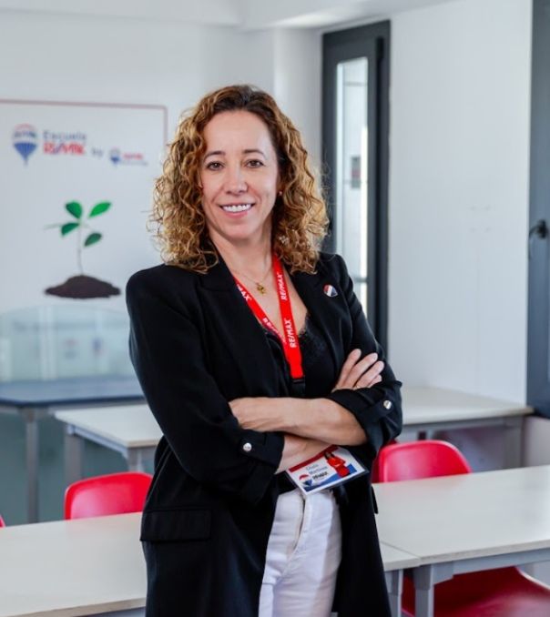 Chelo Martinez, agente asociada de RE/MAX Kompas